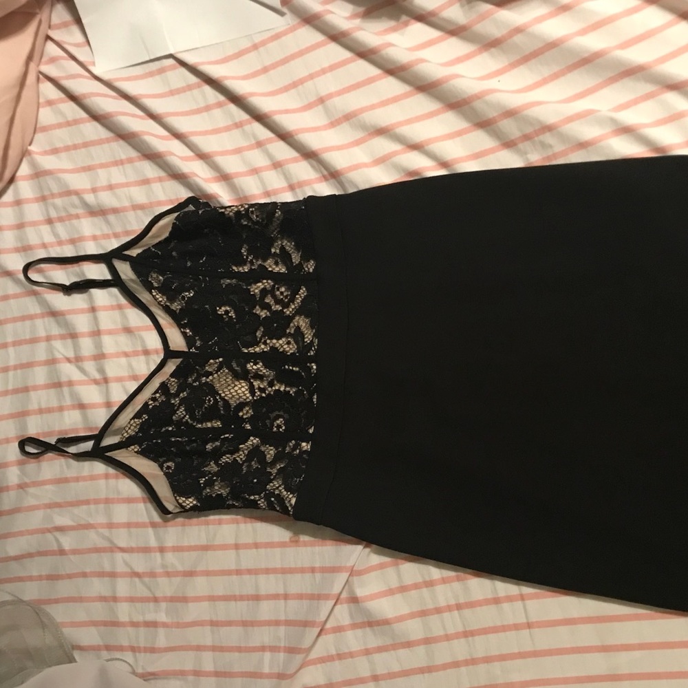 HOMECOMING DRESS! - Picture 2 of 5